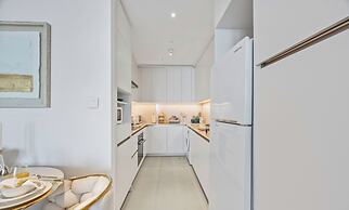Luxury 1BR Address JBR Beachfront