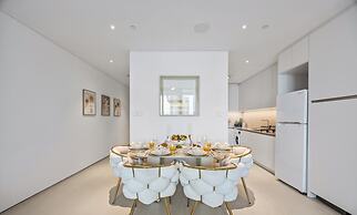 Luxury 1BR Address JBR Beachfront