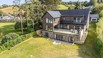 Gable View in Combeinteignhead