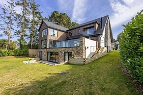 Gable View in Combeinteignhead