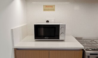 Serene 1 BR in Surf 2-Creek Beach Access