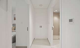 Serene 1 BR in Surf 2-Creek Beach Access
