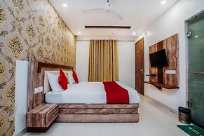 HOTEL ALMOND