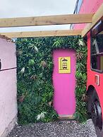 Ballinadee Bus - Boutique Bus Accommodation