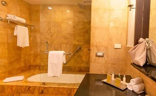 Hotel Thanmayi Inter National