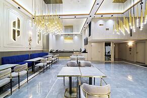 Elysia Hotel