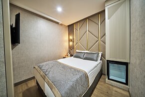 Elysia Hotel