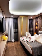 Elysia Hotel