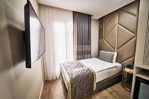 Elysia Hotel