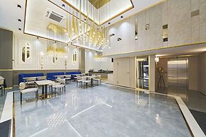 Elysia Hotel