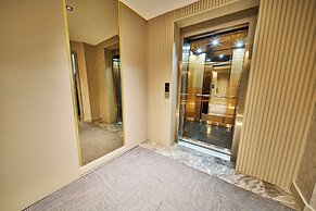 Elysia Hotel