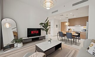 Earthy Elegant 1BR Surf 2 Creek Beach