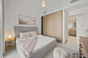 Earthy Elegant 1BR Surf 2 Creek Beach
