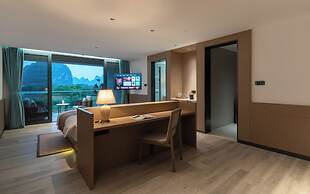 Julon Posthouse
