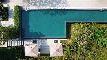 Julon Posthouse
