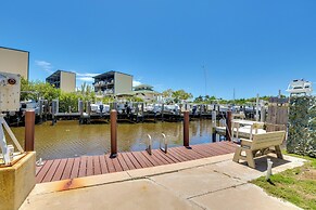 'the Waterfront Cottage' w/ Dock in Goodland!