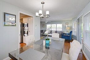 'the Waterfront Cottage' w/ Dock in Goodland!