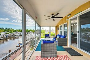 'the Waterfront Cottage' w/ Dock in Goodland!