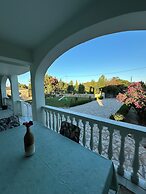 Denva Holiday Home
