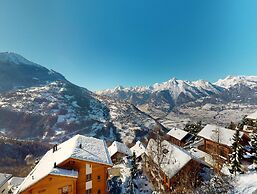 Luxury Apartment in Veysonnaz