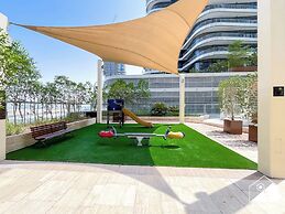 Elegant 2-bed Retreat Stunning Downtown Views