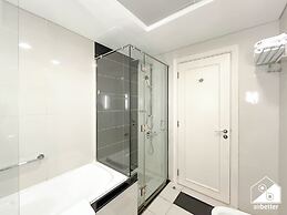 Elegant 2-bed Retreat Stunning Downtown Views