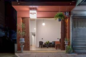 Morn Samyan Hostel