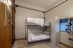 Morn Samyan Hostel