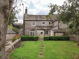 Ellis House