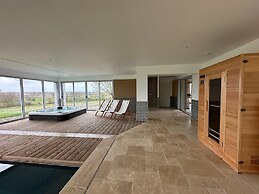 Beautiful Villa With Indoor Pool