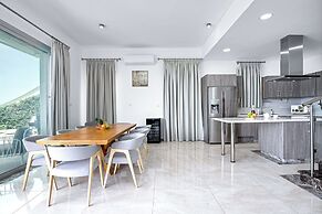 Olymp Luxury Villa D
