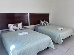 Hotel Leilani