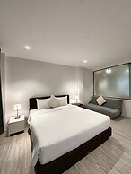 STUDIO F SUKHUMVIT