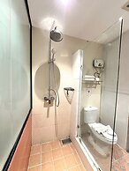 STUDIO F SUKHUMVIT