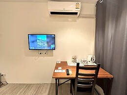 STUDIO F SUKHUMVIT