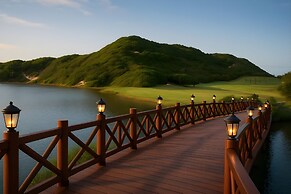 Joktel Fish River Resort & Golf Course