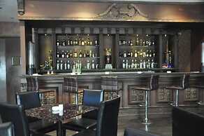 The Royal Retreart