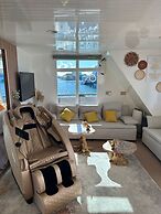 Atoll Villa