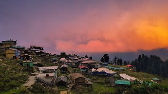 RIVER SIDE CAMP CHOPTA
