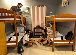 Hola Hostel Puerto Princesa