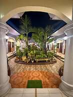 Hola Hostel Puerto Princesa
