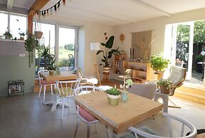 Beautifully Styled Studio Apartment