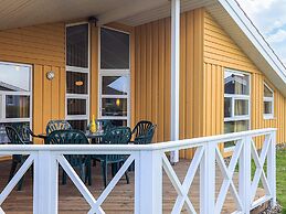 4 Star Holiday Home in Friedrichkoog