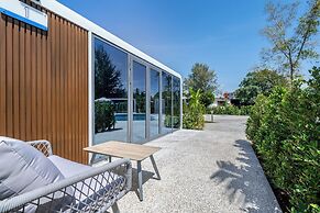 Apple House