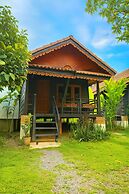Ban Villa PhaSouk