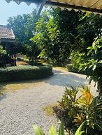 Ban Villa PhaSouk