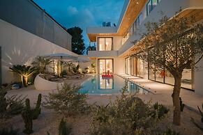 Marcio Luxury Villa by Bali Lyfe Venture