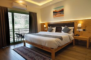 Heryk Hillview Hotel