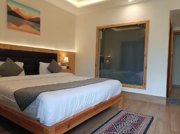Heryk Hillview Hotel