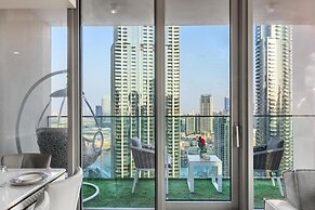 Roomszy Forte Residences Downtown Dubai